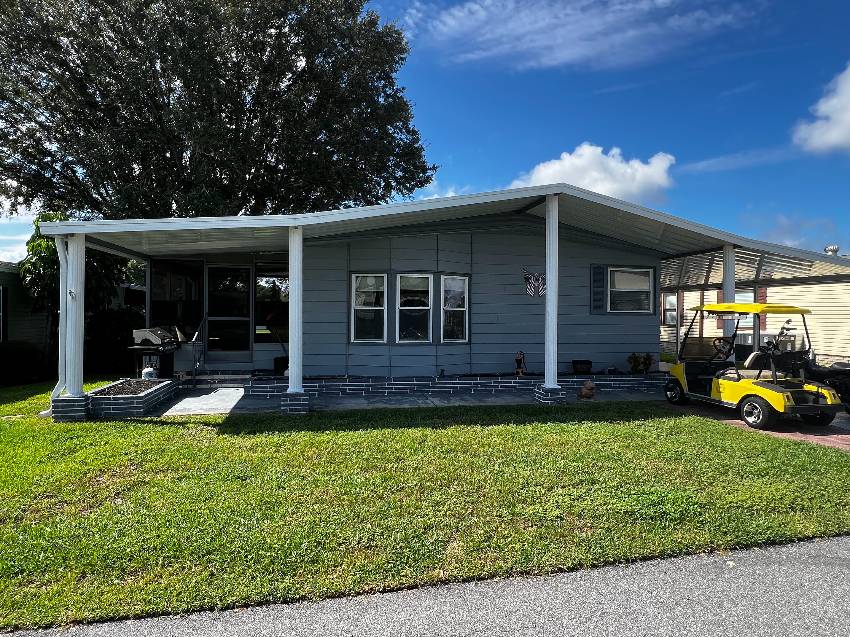 Winter Haven, FL Mobile Home for Sale located at 183 Fairway Swiss Golf & Tennis